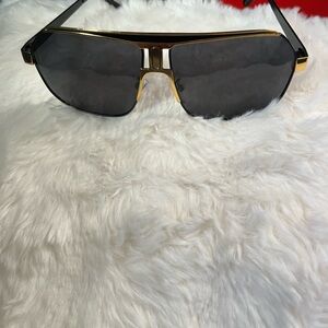 Men Stylish Black and Gold Sunglasses